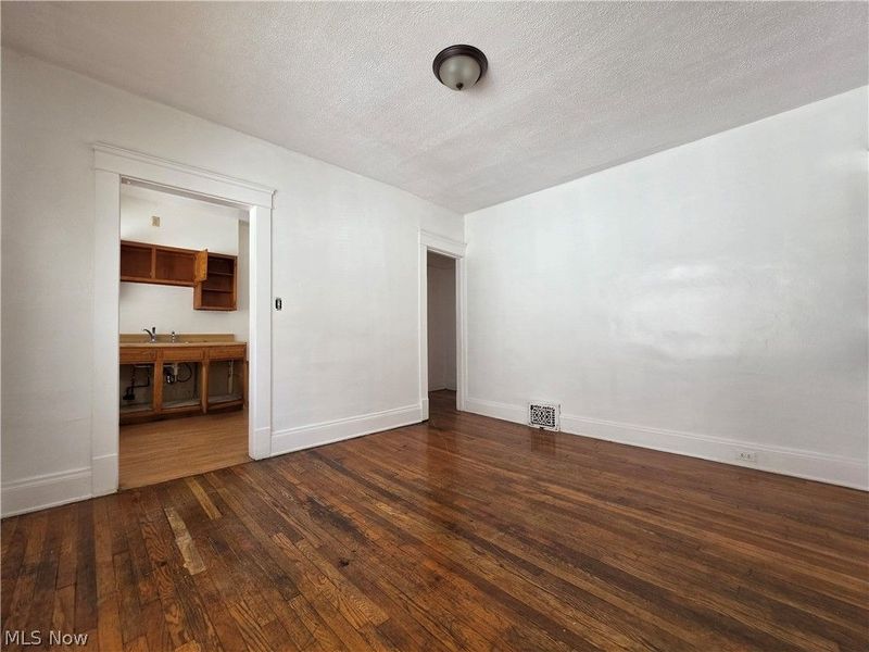 13308 Milan Avenue, East Cleveland, OH 44112 Photo 18