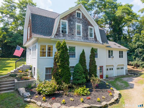8-B Godfrey, Mystic, CT 06355