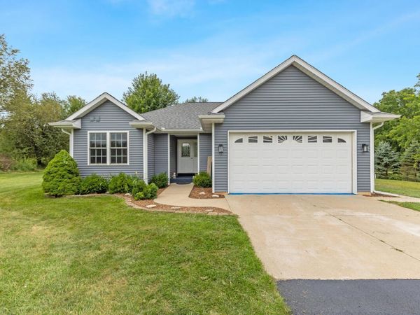 1746 Rowden Drive, Hastings, MI 49058