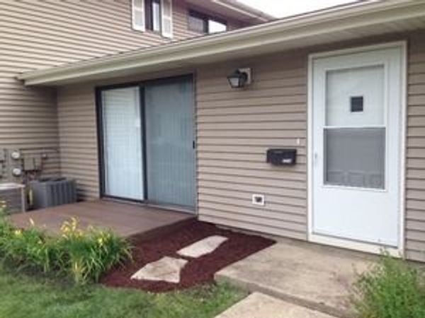 1114 Quanset Court , Schaumburg, IL 60194