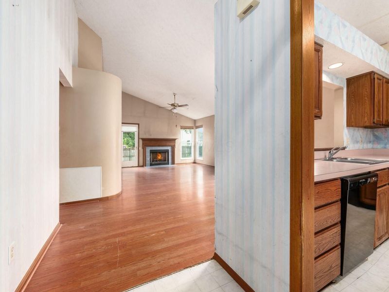 8774 Canoe Drive, Galloway, OH 43119 Photo 10