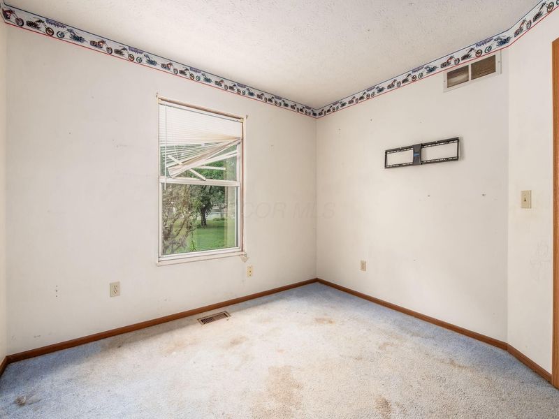 8774 Canoe Drive, Galloway, OH 43119 Photo 29