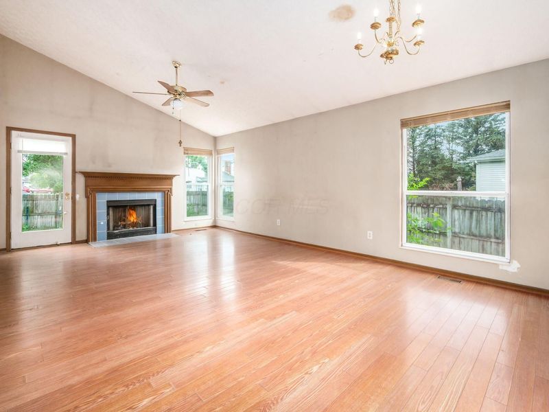 8774 Canoe Drive, Galloway, OH 43119 Photo 8
