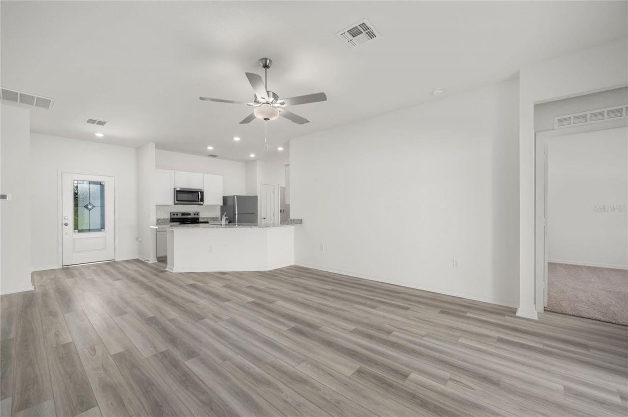 13284 Tula Loop, Astatula, FL 34705 Photo