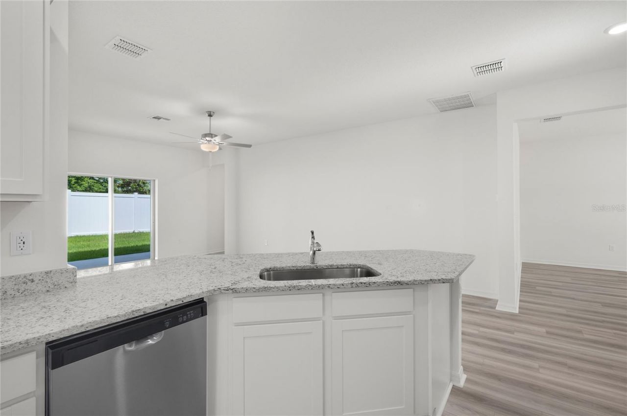 13284 Tula Loop, Astatula, FL 34705 Photo