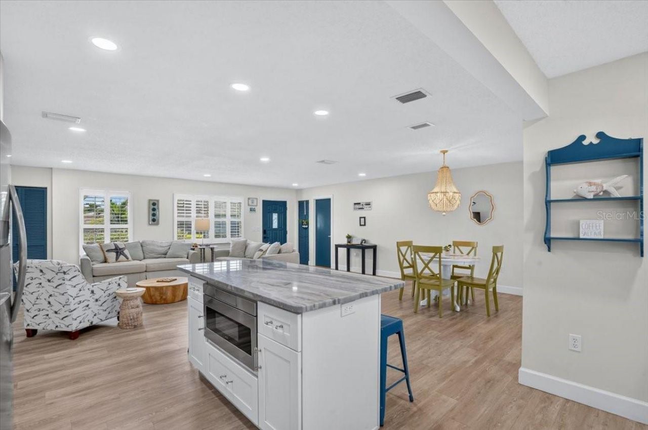 5016 Mangrove Point Road, Bradenton, FL 34210 Photo