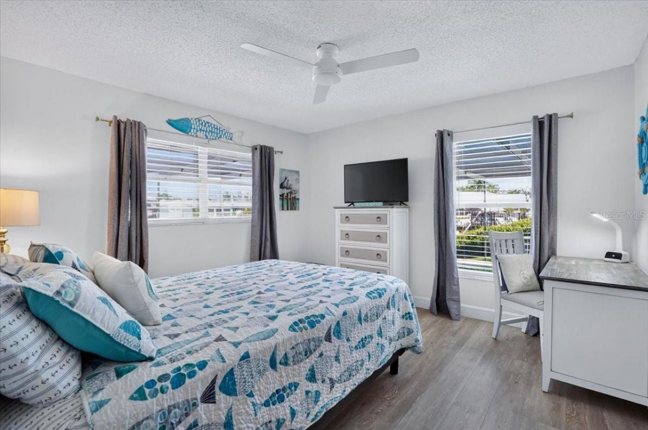 5016 Mangrove Point Road, Bradenton, FL 34210 Photo