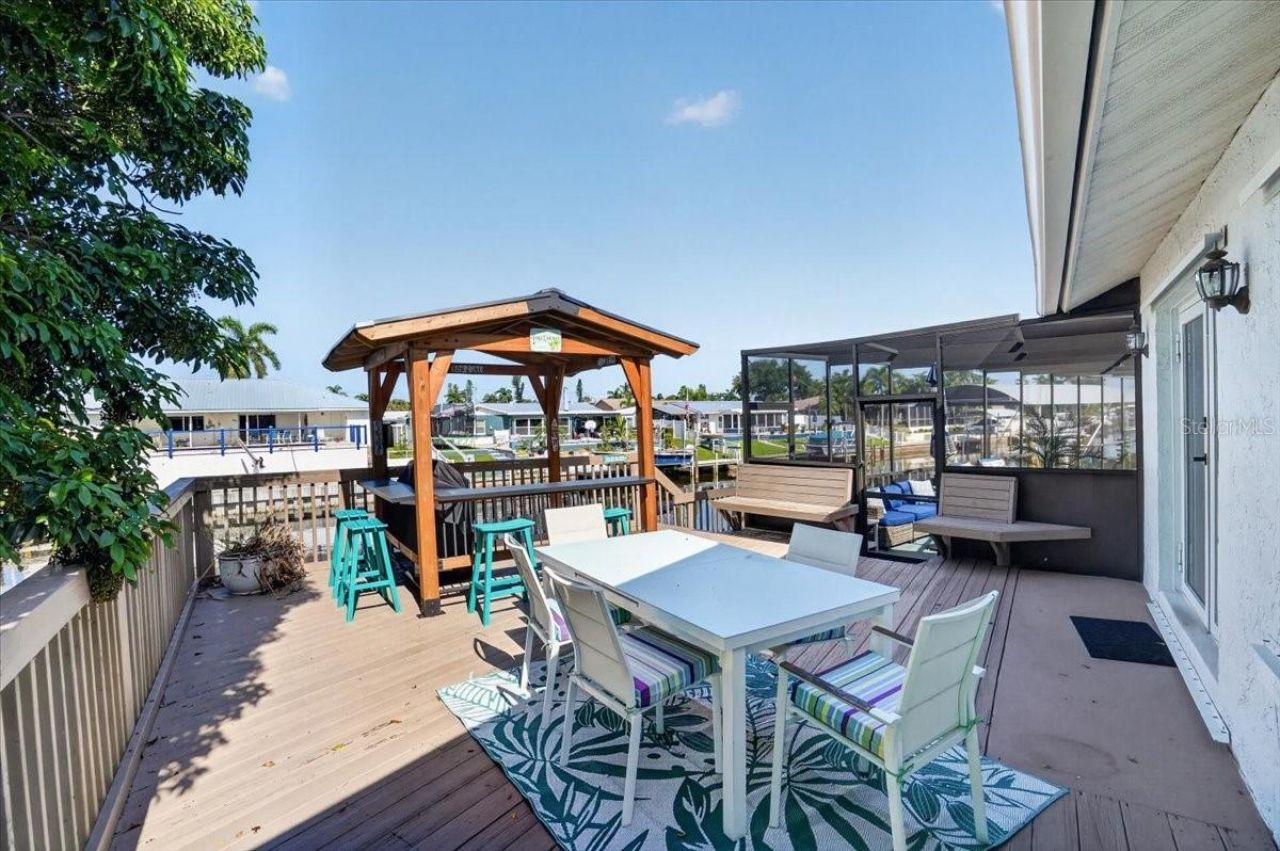 5016 Mangrove Point Road, Bradenton, FL 34210 Photo