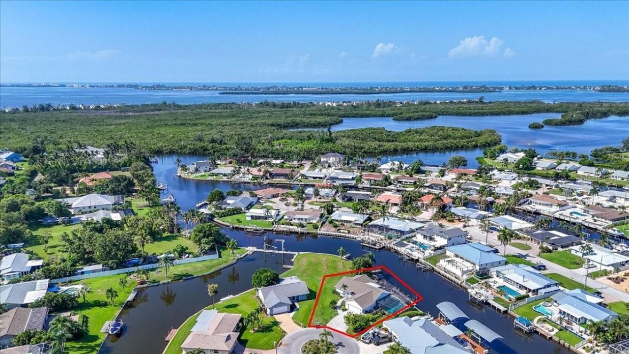 5016 Mangrove Point Road, Bradenton, FL 34210 Photo