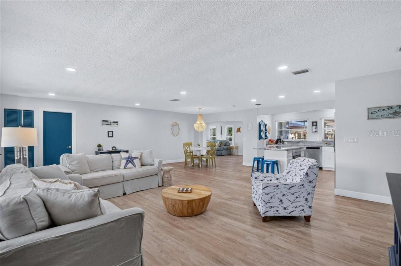 5016 Mangrove Point Road, Bradenton, FL 34210 Photo