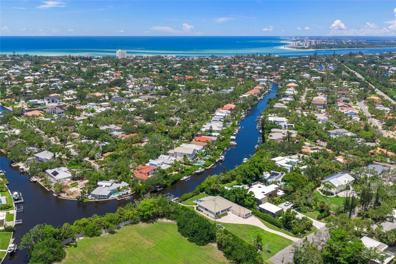 5178 Oakmont Place, Sarasota, FL 34242 Photo
