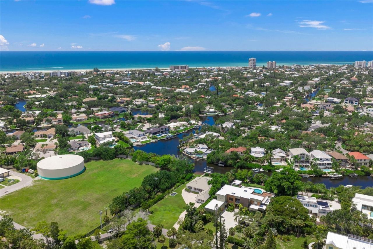 5178 Oakmont Place, Sarasota, FL 34242 Photo