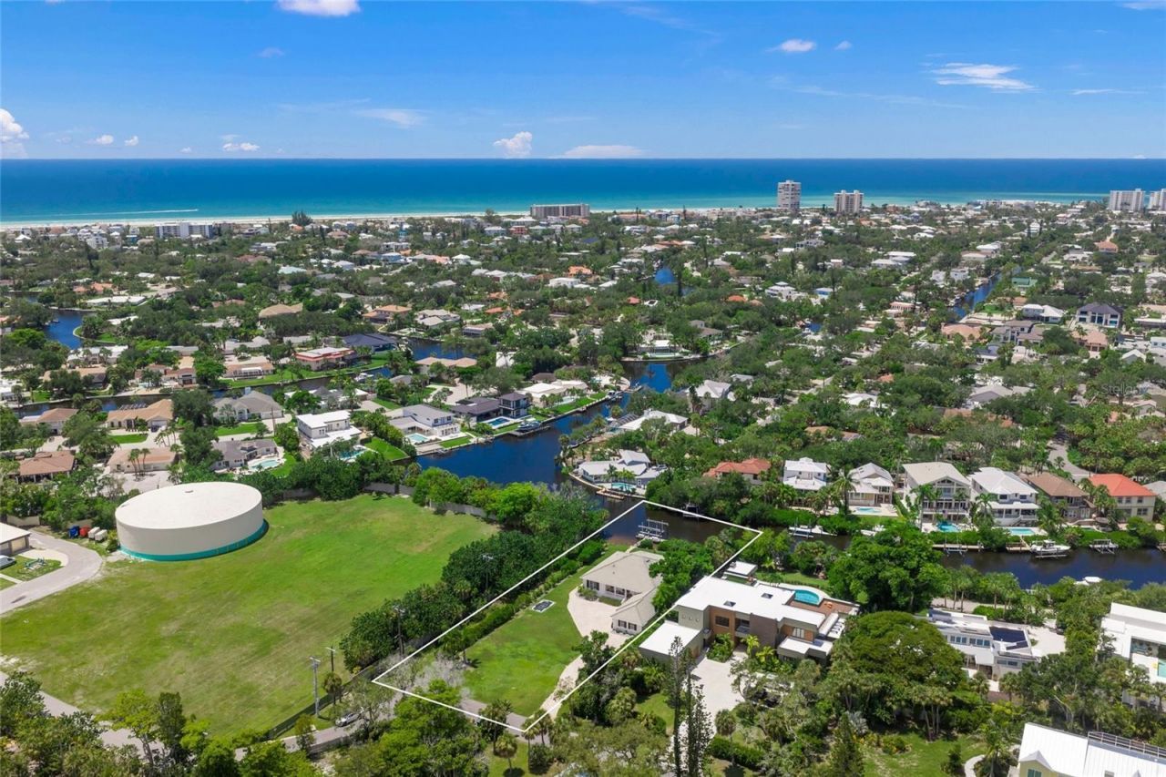 5178 Oakmont Place, Sarasota, FL 34242 Photo