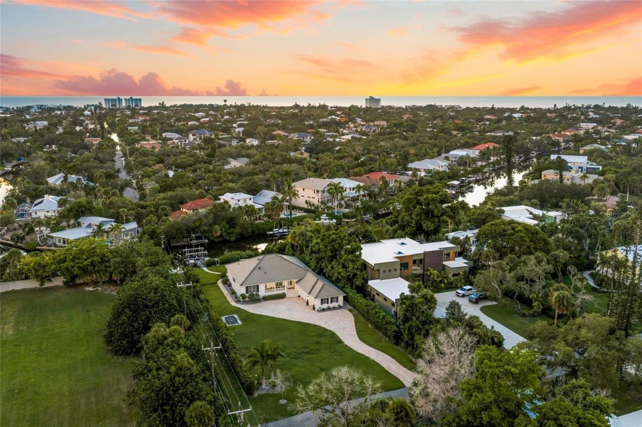 5178 Oakmont Place, Sarasota, FL 34242 Photo