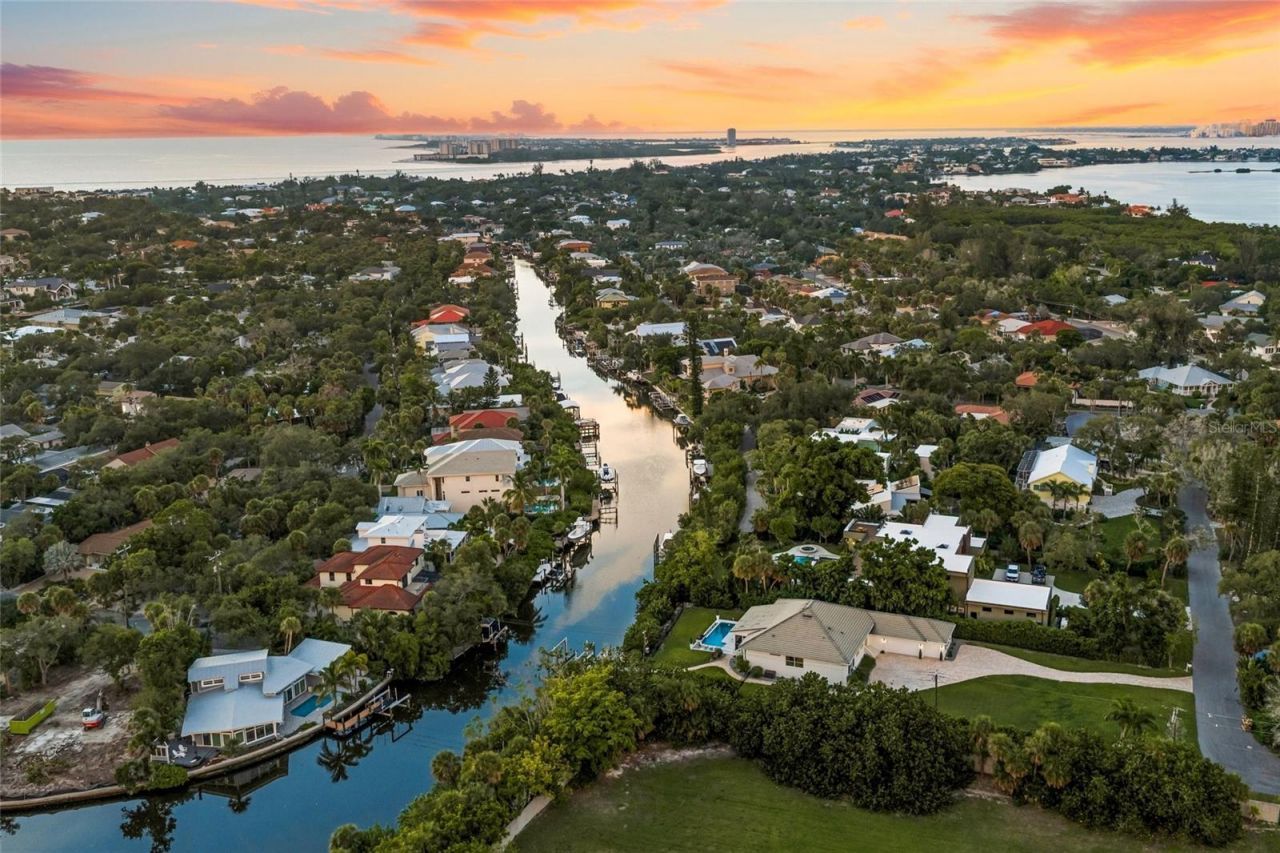 5178 Oakmont Place, Sarasota, FL 34242 Photo