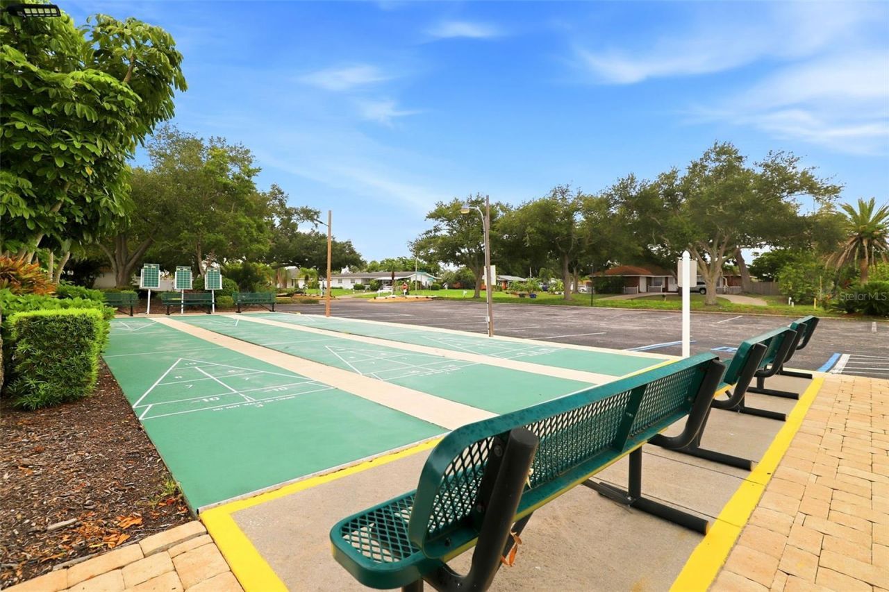 2407 Riverbluff Parkway, Unit V-226, Sarasota, FL 34231 Photo