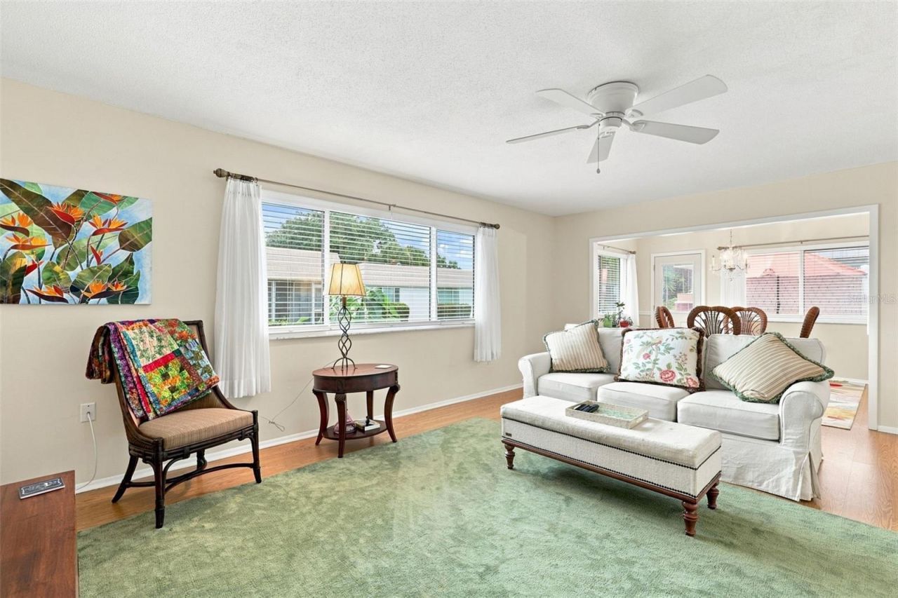 2407 Riverbluff Parkway, Unit V-226, Sarasota, FL 34231 Photo
