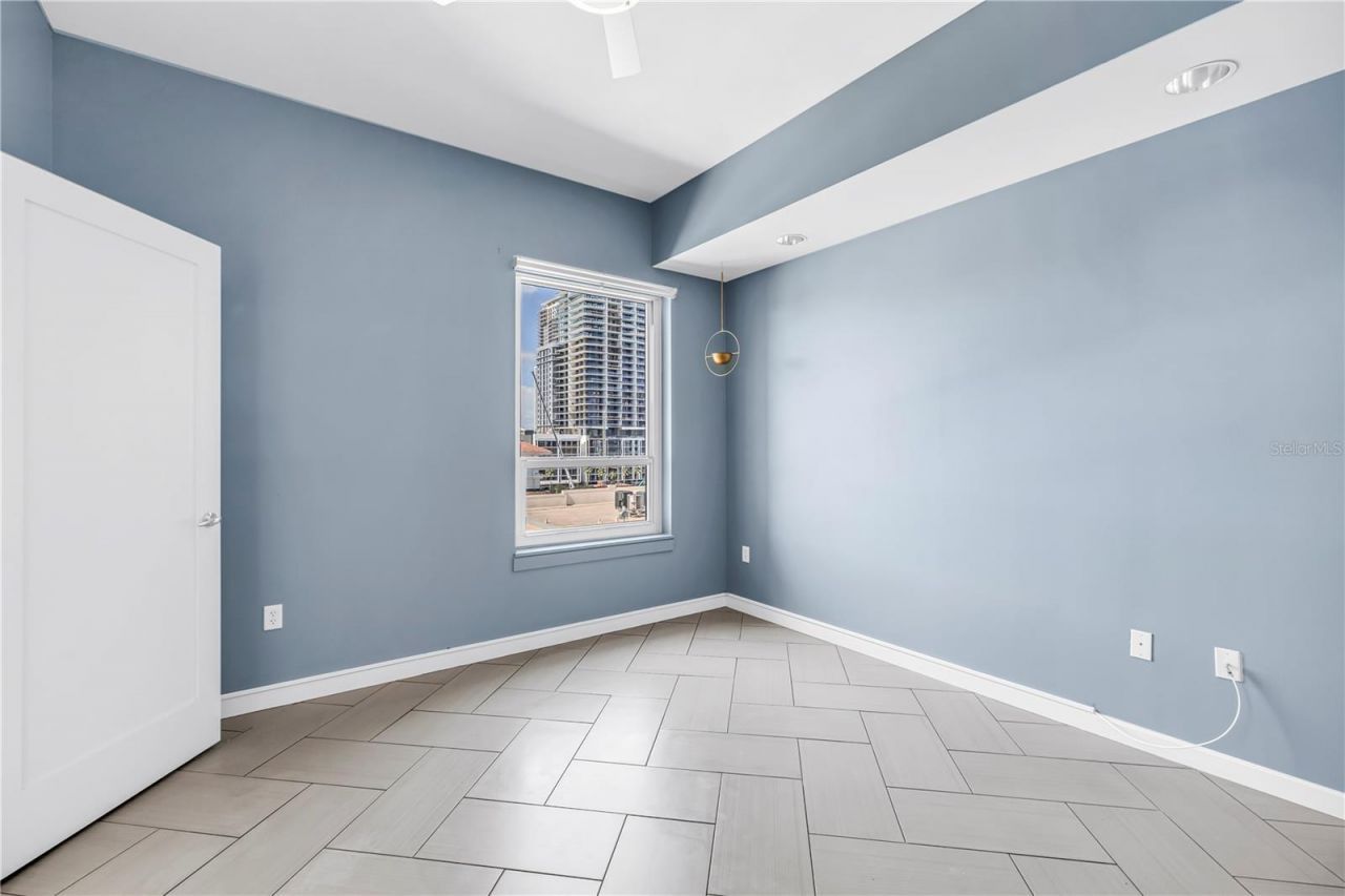 400 4th Avenue S, Unit 701, Saint Petersburg, FL 33701 Photo
