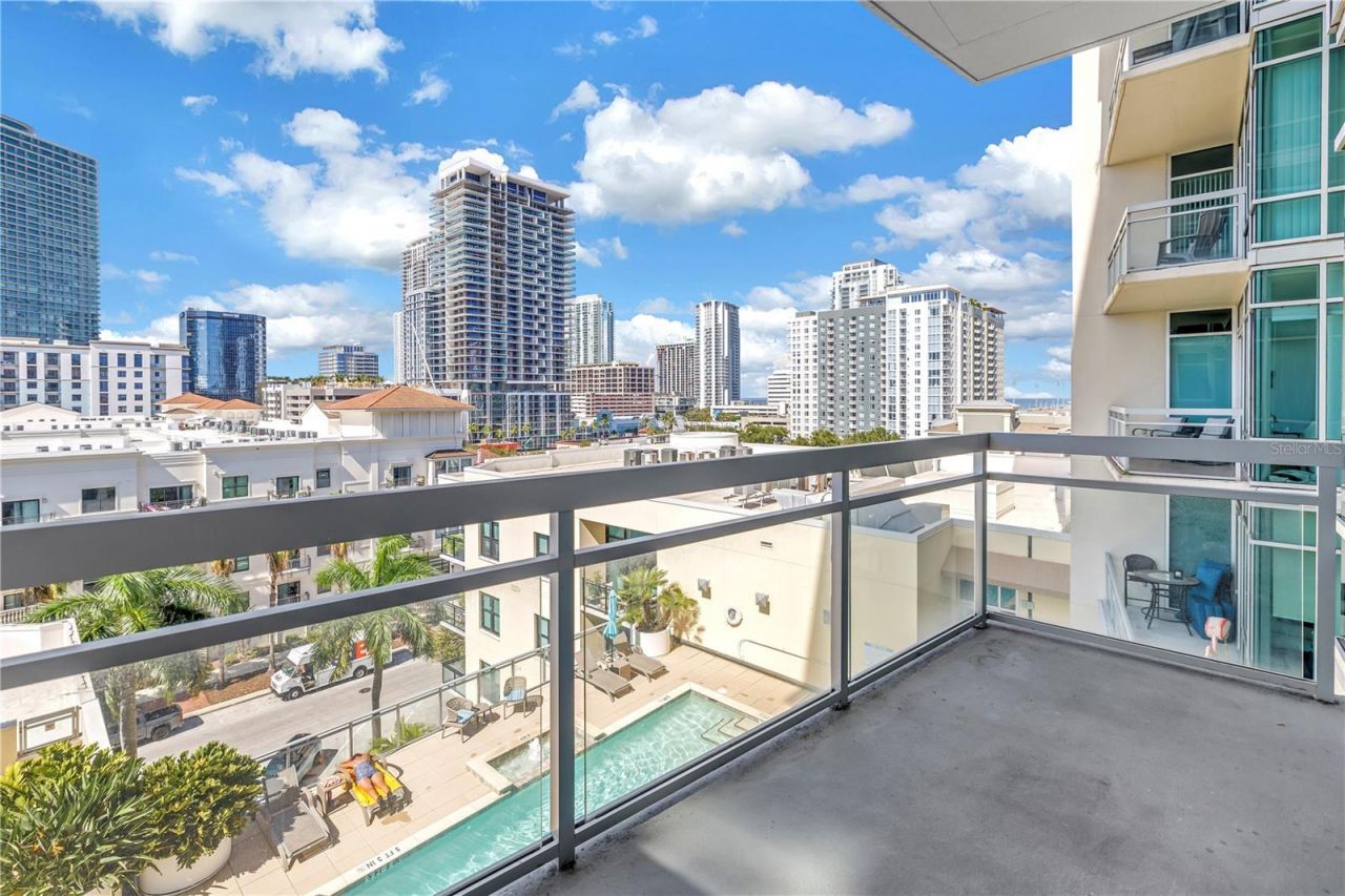 400 4th Avenue S, Unit 701, Saint Petersburg, FL 33701 Photo