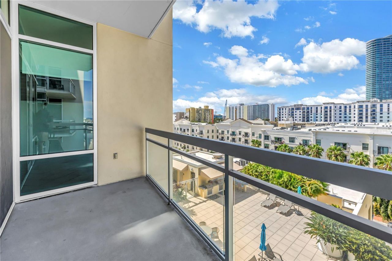 400 4th Avenue S, Unit 701, Saint Petersburg, FL 33701 Photo