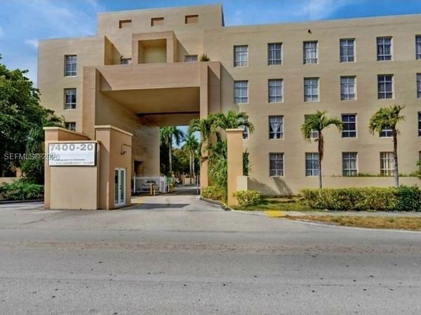 7400 W 20th Ave , Unit 109, Hialeah, FL 33016