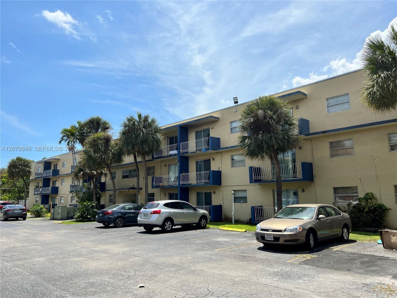 4301 NW South Tamiami Canal Dr , Unit 3-314, Miami, FL 33126 Photo