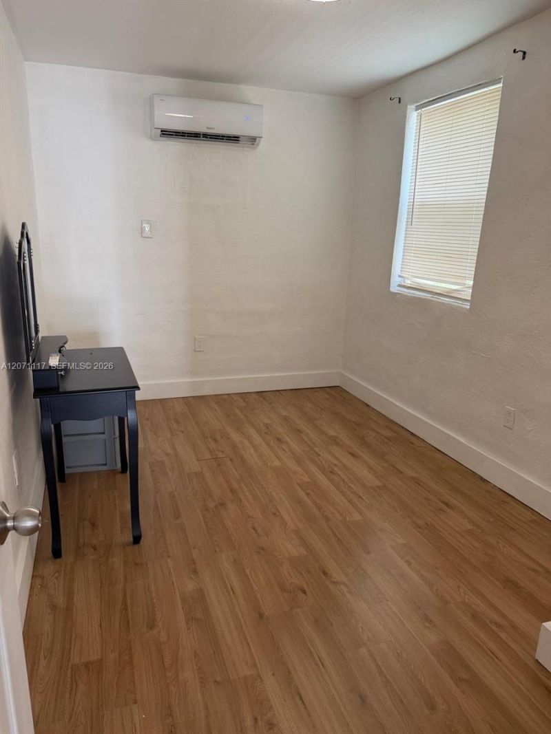 127 NW 47th Ter, Unit 4, Miami, FL 33127 Photo
