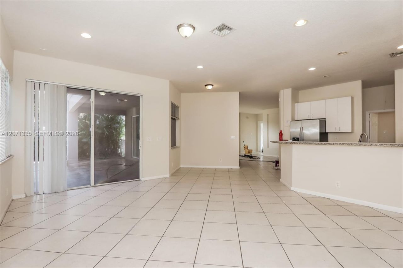 16337 SW 15th St, Pembroke Pines, FL 33027 Photo