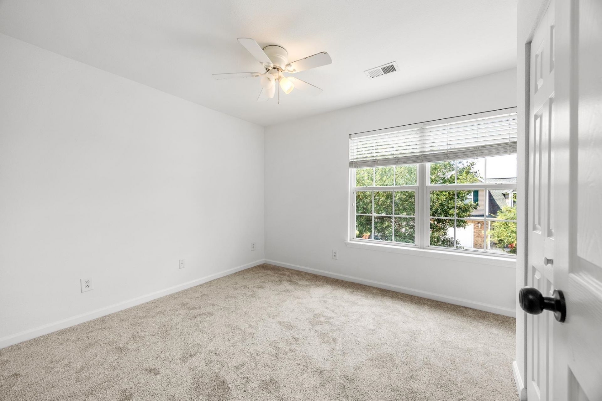 721 Painted Bunting Dr. Photo 32