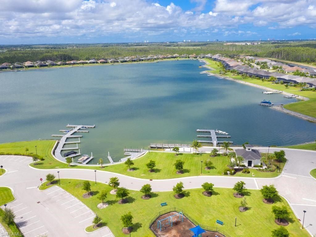 19125 Aqua Shore Dr , Estero, FL 33913 Photo