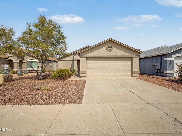 3226 W WILLIAMS Drive, Phoenix, AZ 85027
