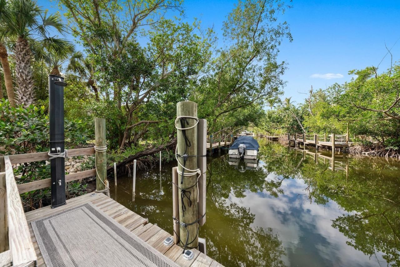 660 Anchor Dr, Sanibel, FL 33957 Photo
