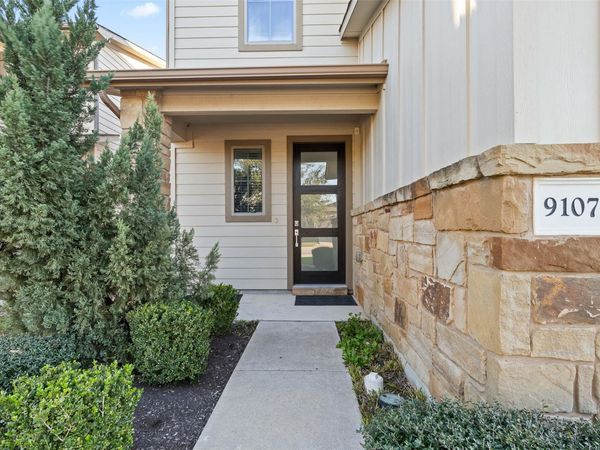 9107 Moonstone DR, Austin, TX 78729