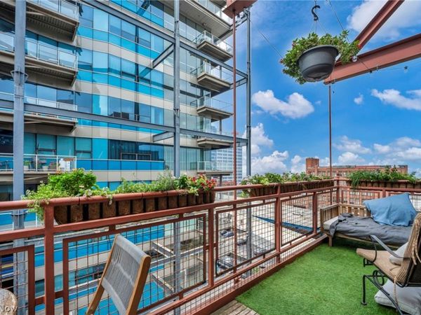 635 W Lakeside Avenue, Unit 600, Cleveland, OH 44113
