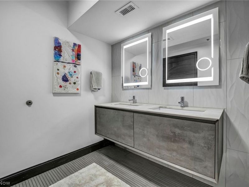 635 W Lakeside Avenue, Unit 600, Cleveland, OH 44113 Photo 17