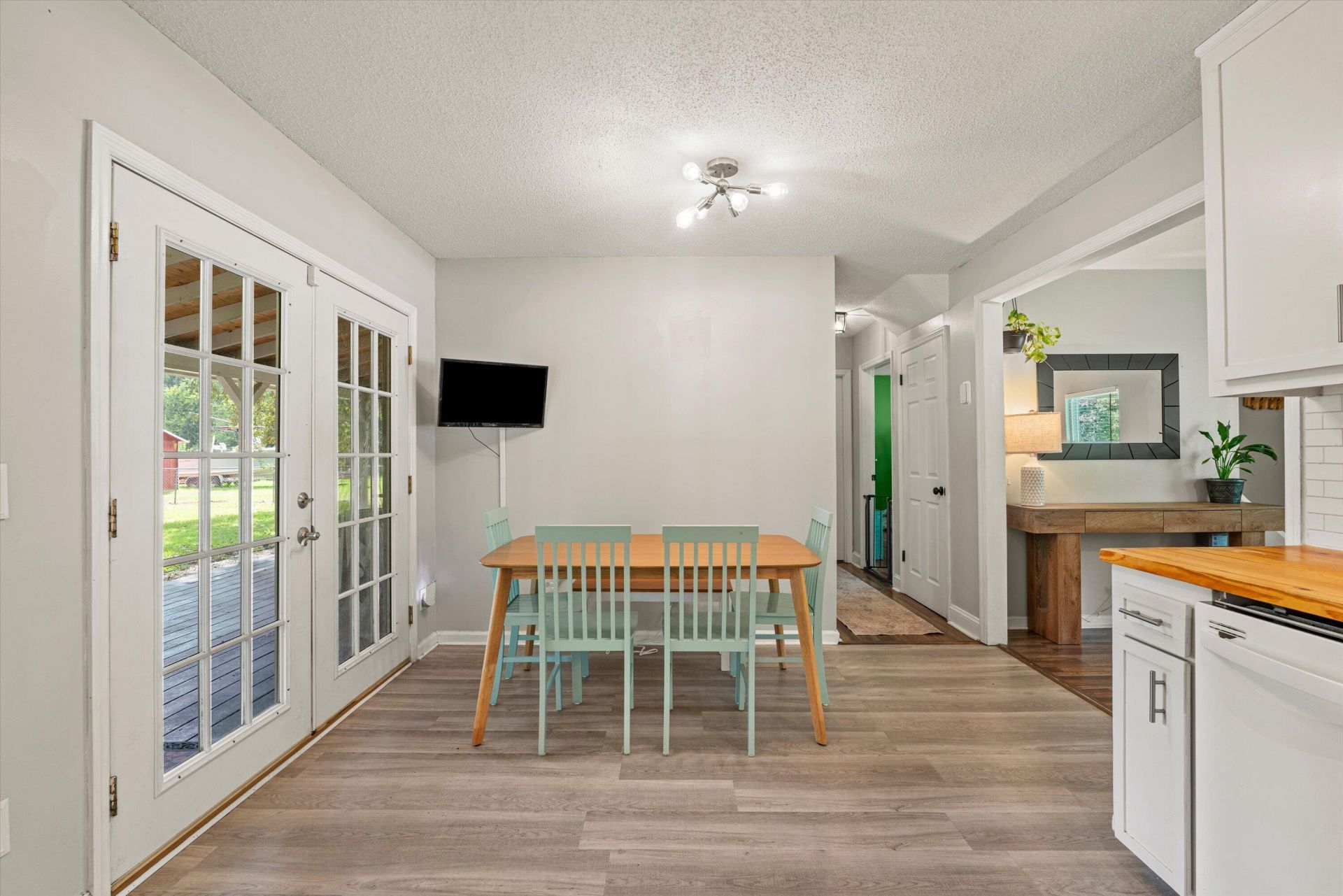 4355 Quail Drive Photo 9