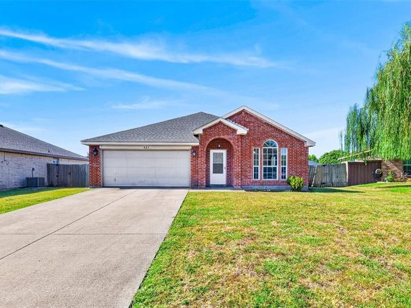825 Rowdy Drive, Royse City, TX 75189