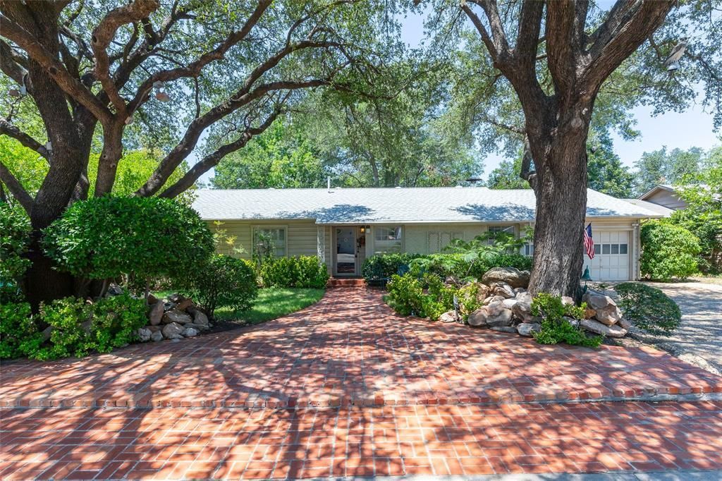 1334 Santos Street, Abilene, TX 79605 Main Photo