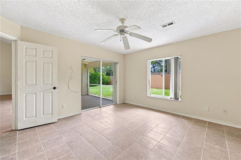 6022 Westbourgh Dr, Naples, FL 34112 Photo