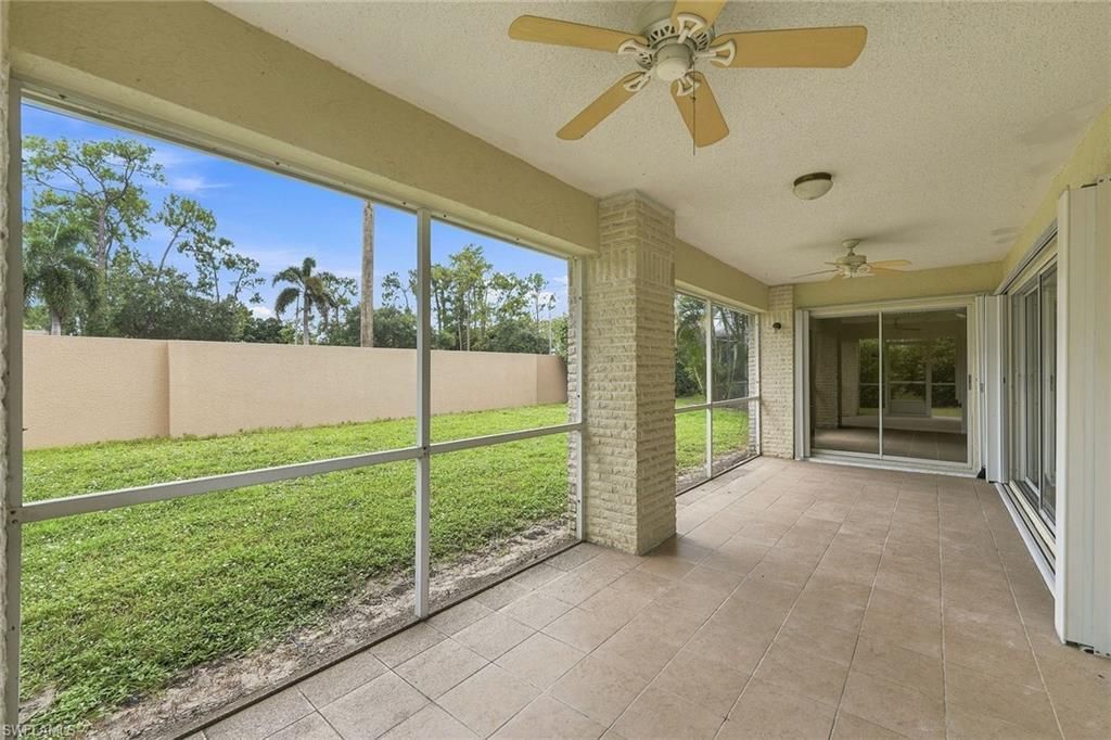6022 Westbourgh Dr, Naples, FL 34112 Photo