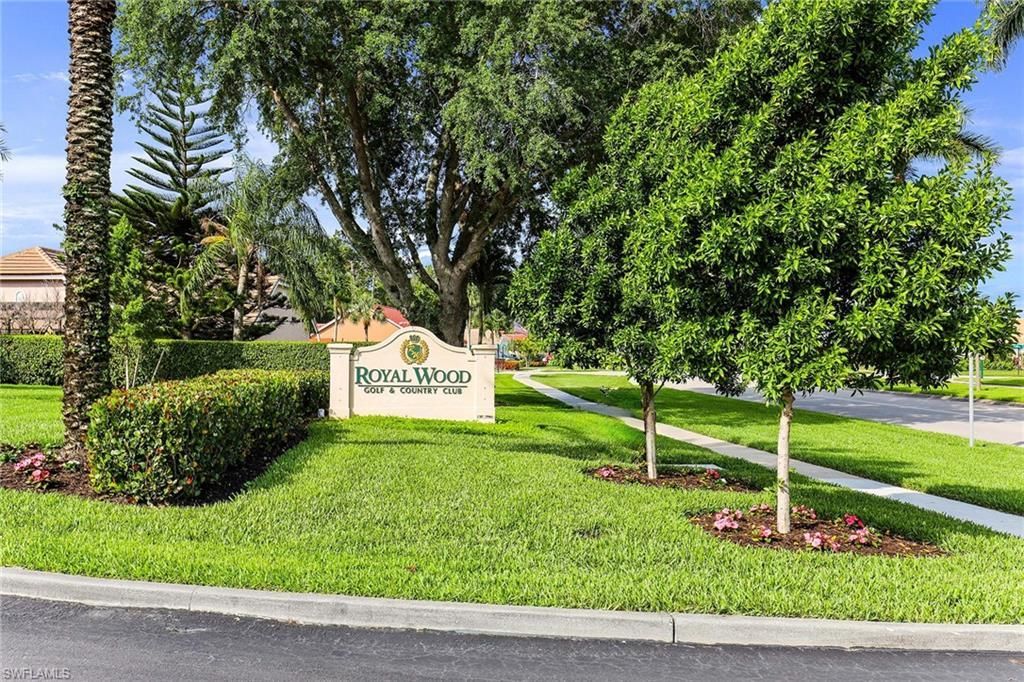 6022 Westbourgh Dr, Naples, FL 34112 Photo