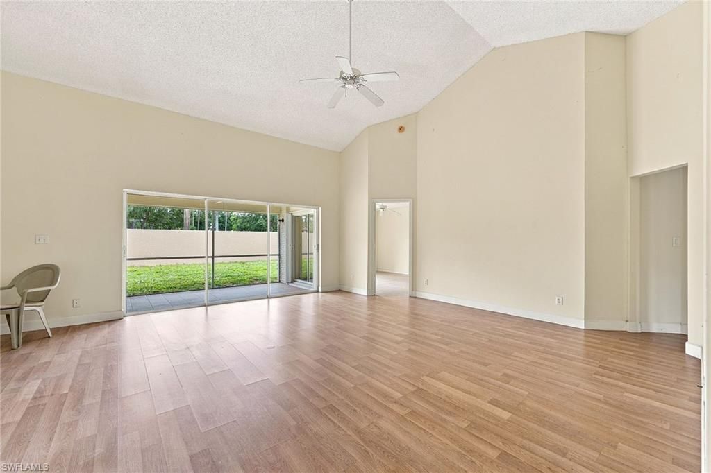 6022 Westbourgh Dr, Naples, FL 34112 Photo