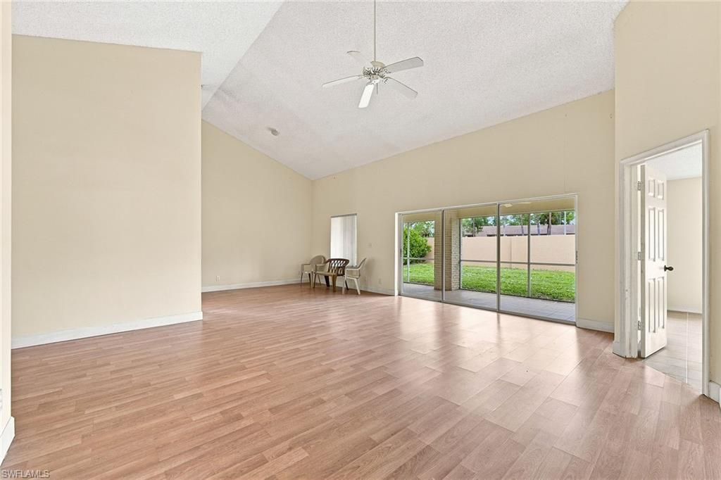 6022 Westbourgh Dr, Naples, FL 34112 Photo