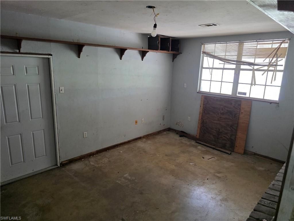 615 New Market Rd W, Immokalee, FL 34142 Photo