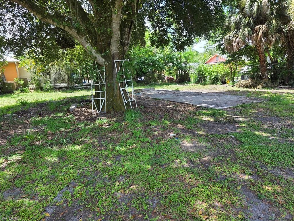 615 New Market Rd W, Immokalee, FL 34142 Photo