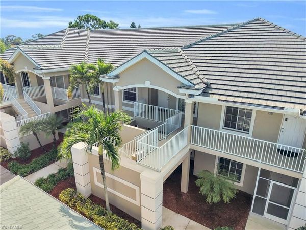 2261 Somerset Ridge DR, Unit 203, LEHIGH ACRES, FL 33973