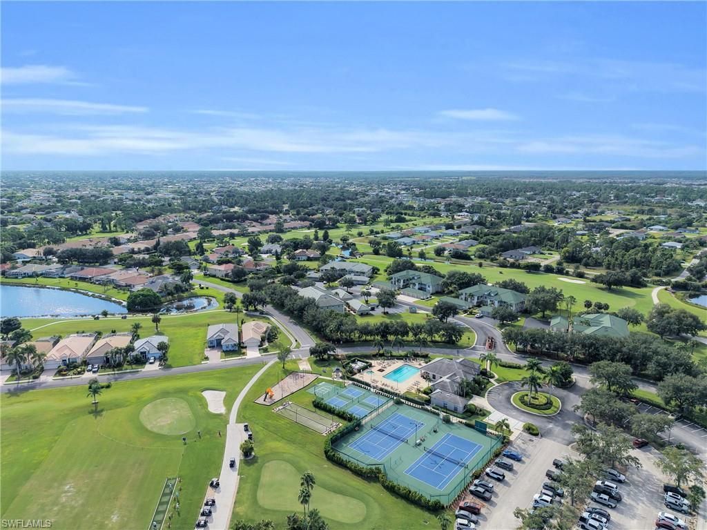 2261 Somerset Ridge Dr, Unit 203, Lehigh Acres, FL 33973 Photo