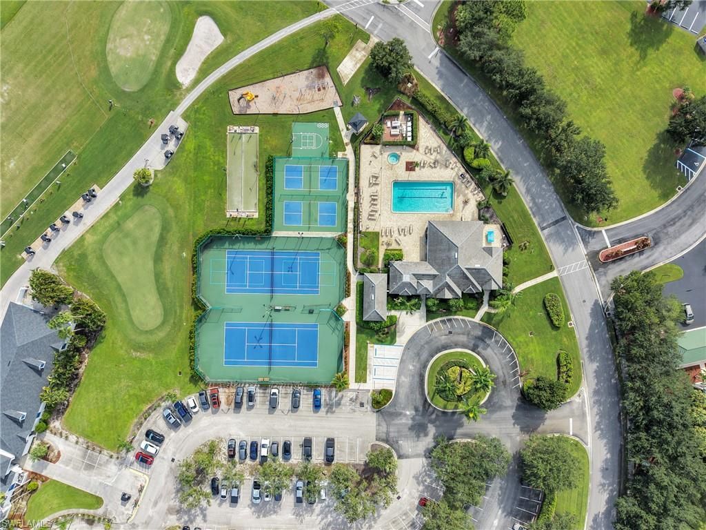 2261 Somerset Ridge Dr, Unit 203, Lehigh Acres, FL 33973 Photo