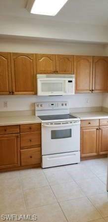 2261 Somerset Ridge Dr , Unit 203, Lehigh Acres, FL 33973 Photo