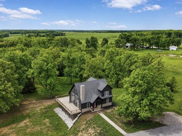 4978 JADE ROAD, Kingdom City, MO 65262